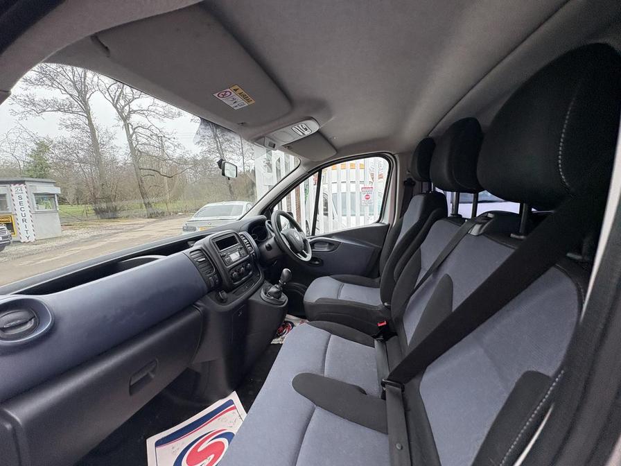 Used Vauxhall Vivaro 2016 for sale - 77615003: Photo 9
