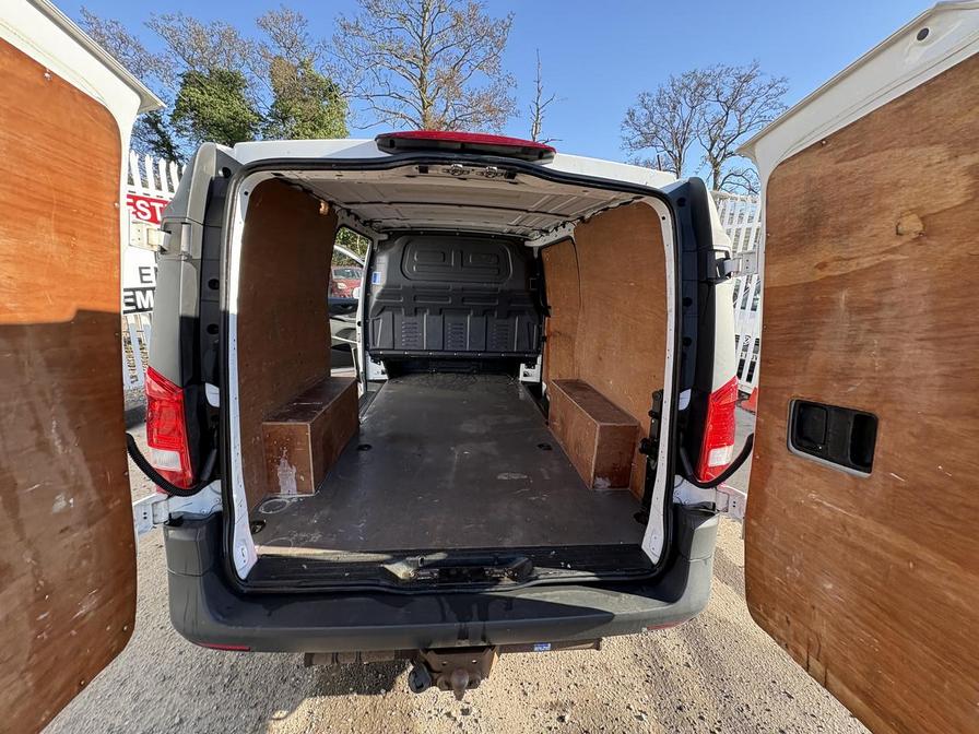 Used Mercedes-Benz Vito 2016 for sale - 77960363: Photo 15