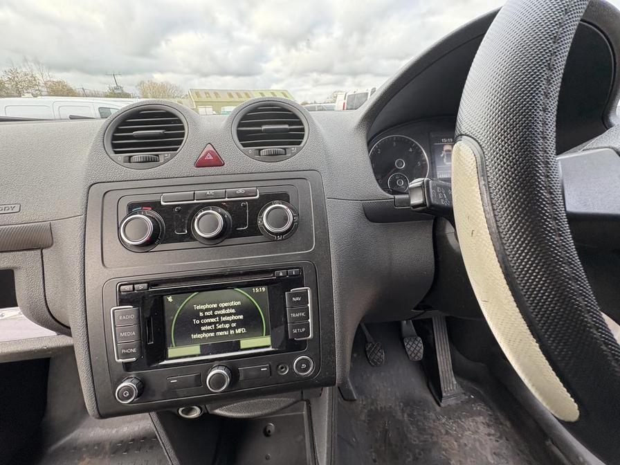 Used Volkswagen Caddy Maxi 2014 for sale - 76610088: Photo 12