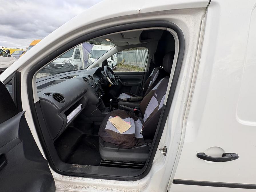 Used Volkswagen Caddy Maxi 2014 for sale - 76610088: Photo 4