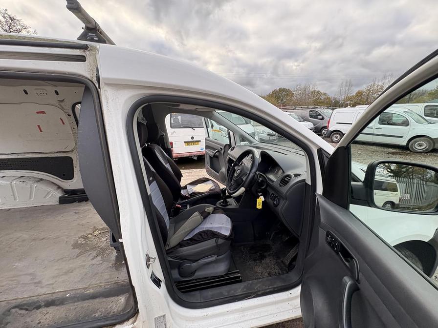 Used Volkswagen Caddy Maxi 2014 for sale - 76610088: Photo 5