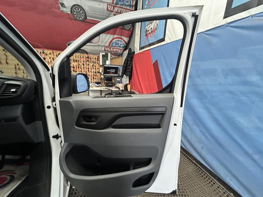 Used Citroen Dispatch 2019 for sale - 76501726: Photo 15