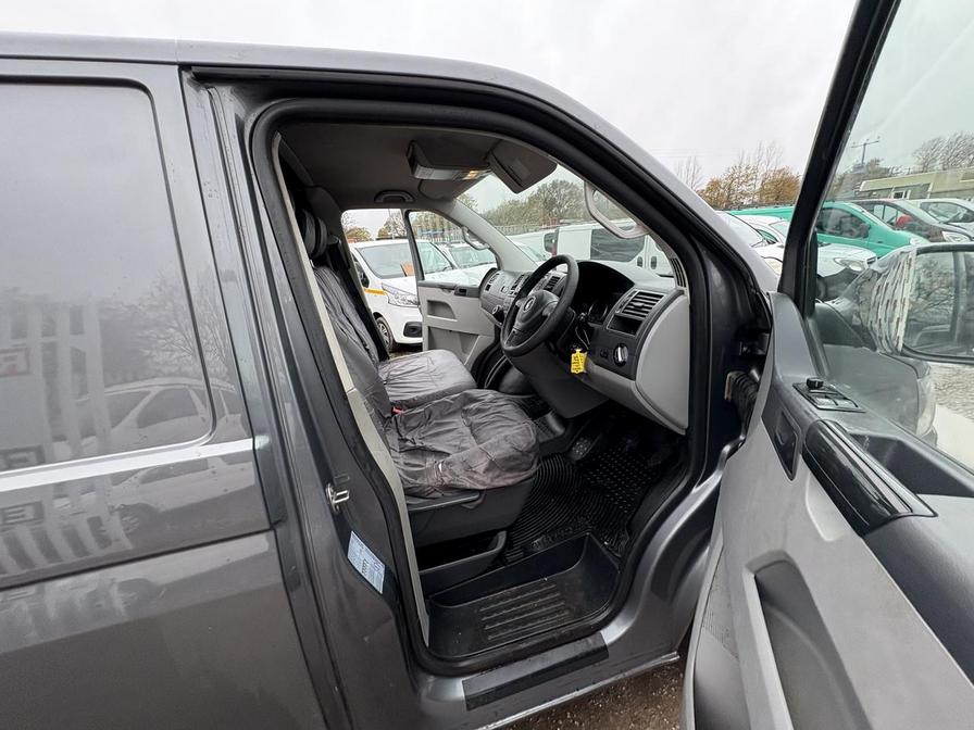 Used Volkswagen Transporter 2013 for sale - 76745804: Photo 6