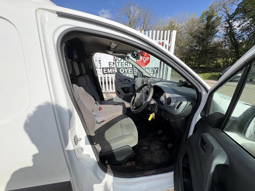 Used Peugeot Partner 2017 for sale - 78137240: Photo 14