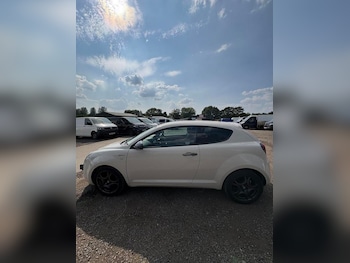 Used Alfa Romeo MiTo 2015 for sale - 79286884: Photo