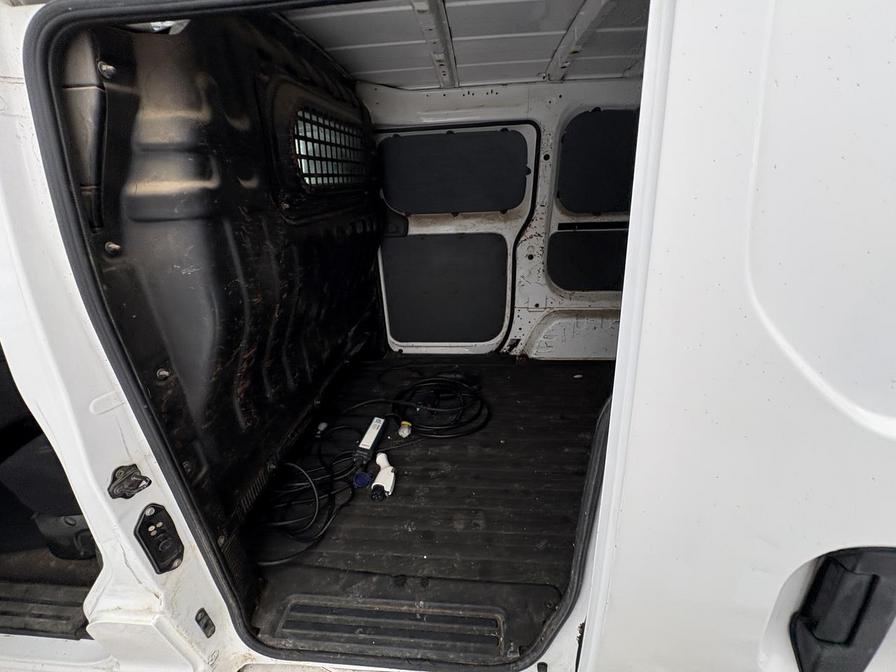 Used Nissan e-NV200 2016 for sale - 77194166: Photo 11