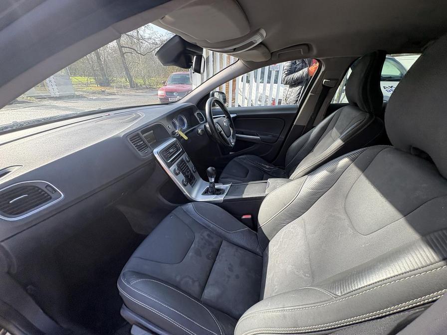 Used Volvo V60 2011 for sale - 77899116: Photo 10