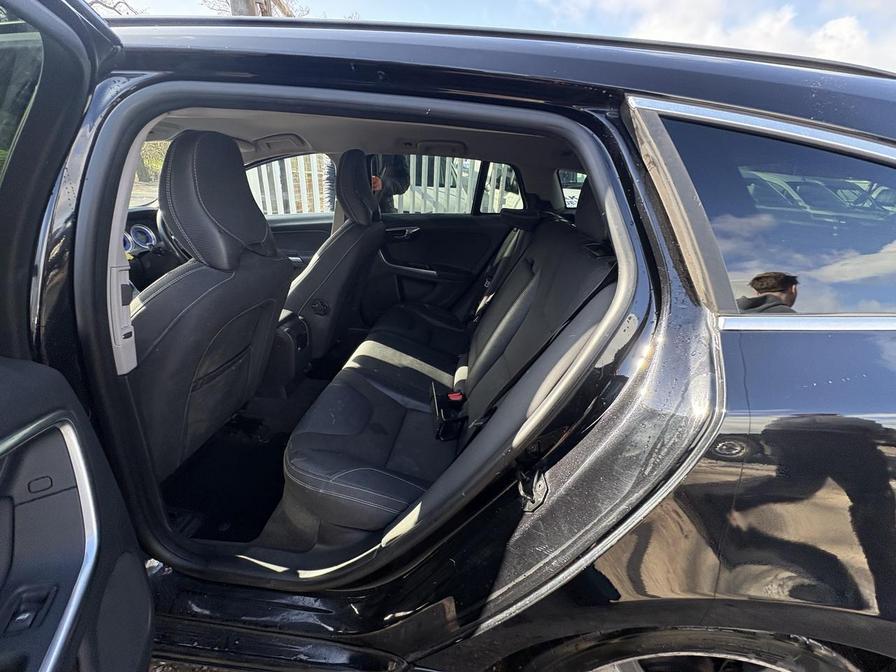 Used Volvo V60 2011 for sale - 77899116: Photo 12