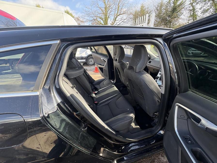 Used Volvo V60 2011 for sale - 77899116: Photo 13