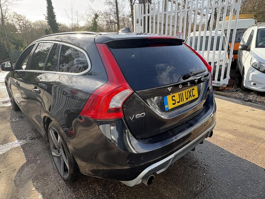 Used Volvo V60 2011 for sale - 77899116: Photo 7