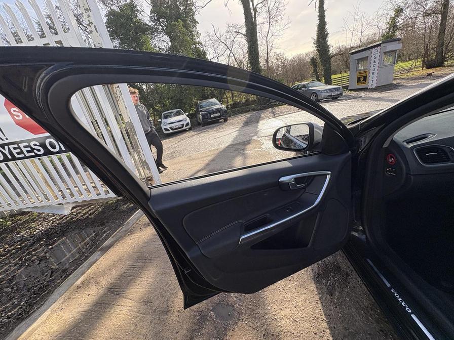 Used Volvo V60 2011 for sale - 77899116: Photo 9