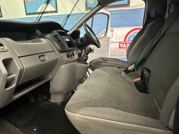 Used Vauxhall Vivaro 2013 for sale - 74790083: Photo 6