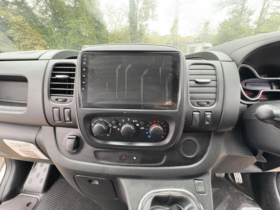 Used Vauxhall Vivaro 2018 for sale - 76587381: Photo 21