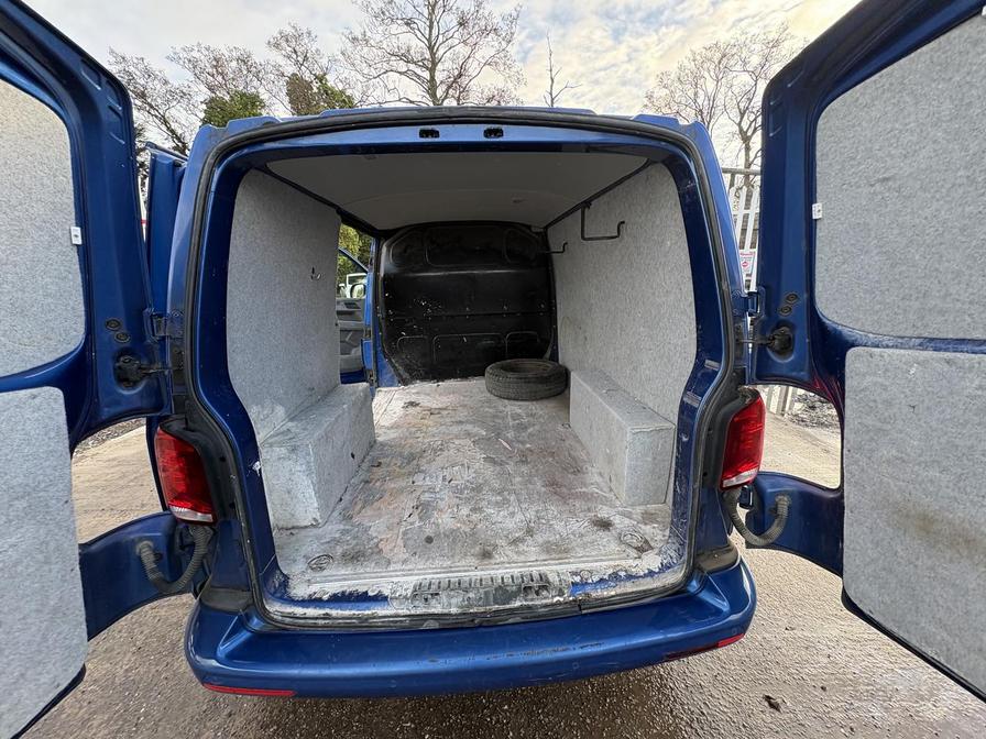 Used Volkswagen Transporter 2020 for sale - 76967241: Photo 17