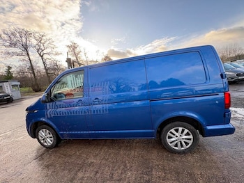 Used Volkswagen Transporter 2020 for sale - 76967241: Photo