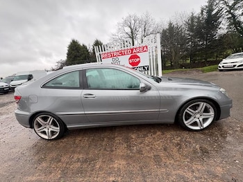 Used Mercedes-Benz CLC Class 2009 for sale - 77321543: Photo