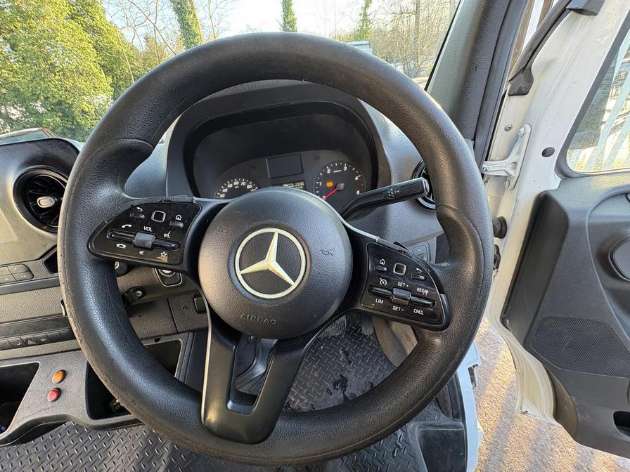 Used Mercedes-Benz Sprinter 2018 for sale - 77093038: Photo 11