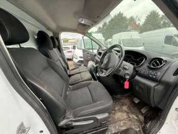 Used Vauxhall Vivaro 2017 for sale - 75073637: Photo
