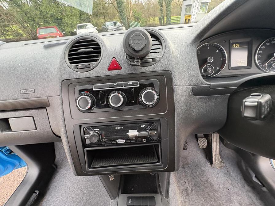 Used Volkswagen Caddy Maxi 2011 for sale - 77500055: Photo 6