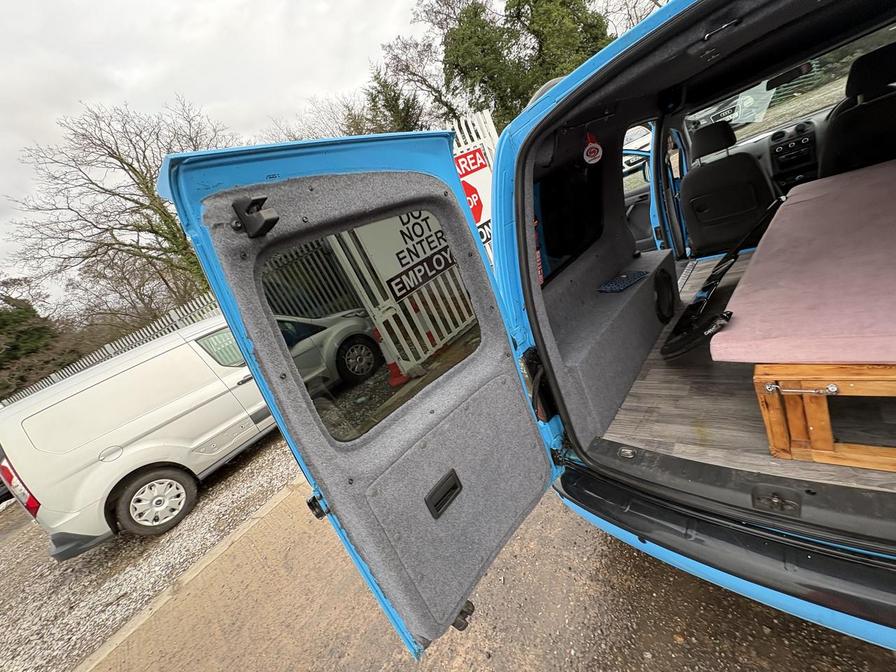 Used Volkswagen Caddy Maxi 2011 for sale - 77500055: Photo 9