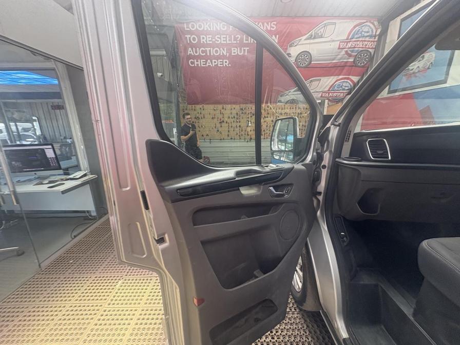 Used Ford Transit Custom 2019 for sale - 76610052: Photo 8