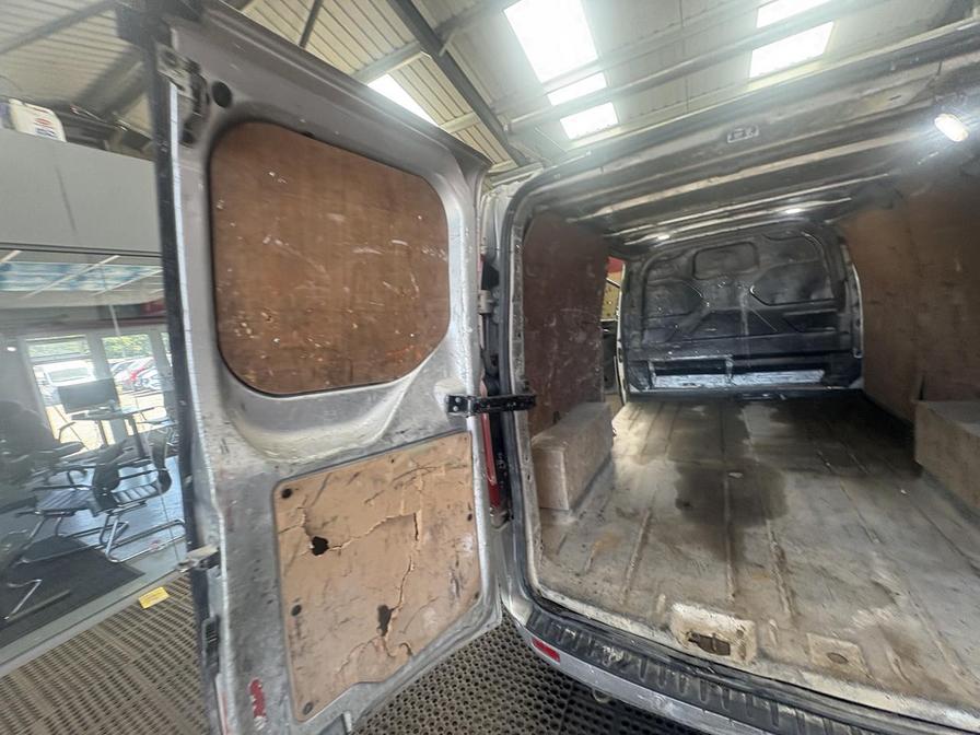 Used Ford Transit Custom 2019 for sale - 76610052: Photo 9