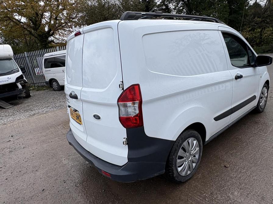 Used Ford Transit Courier 2017 for sale - 76475469: Photo 8