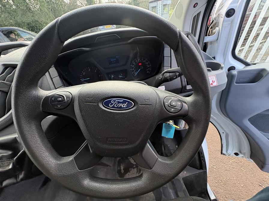 Used Ford Transit 2018 for sale - 77842205: Photo 18