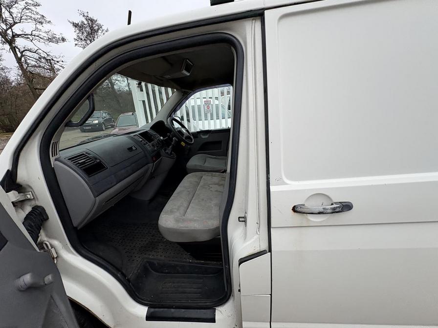 Used Volkswagen Transporter 2004 for sale - 77810726: Photo 10