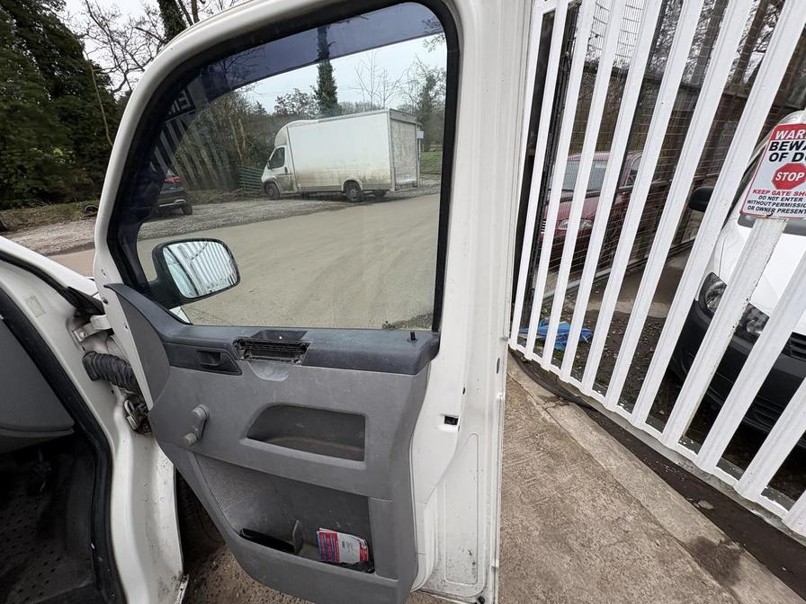 Used Volkswagen Transporter 2004 for sale - 77810726: Photo 14