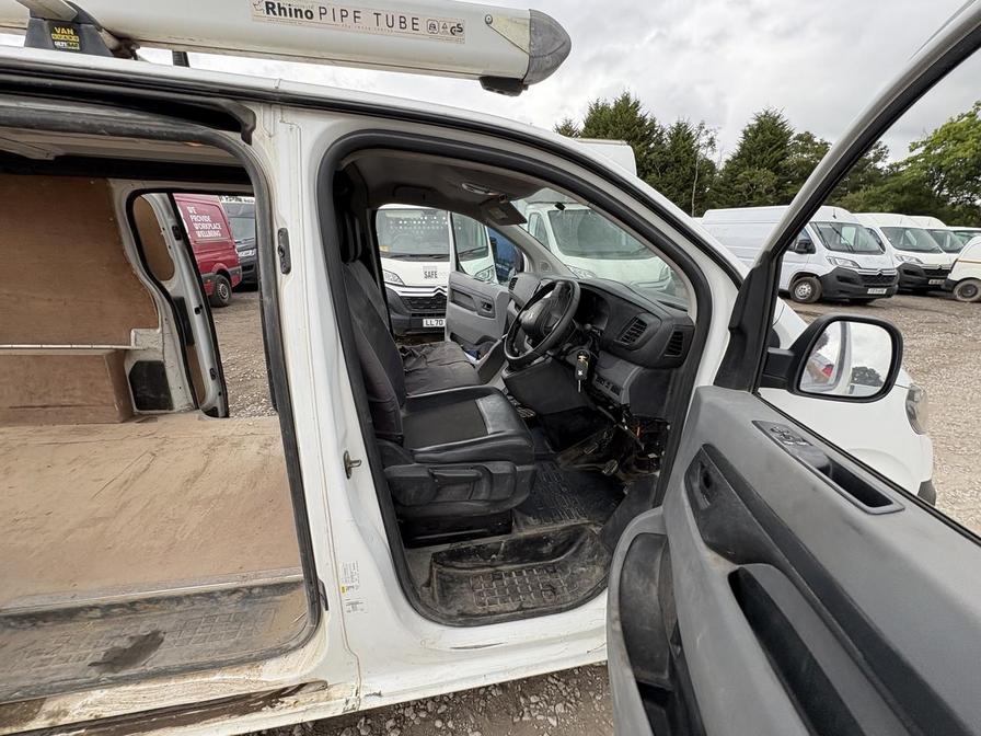Used Peugeot Expert 2017 for sale - 76169261: Photo 14