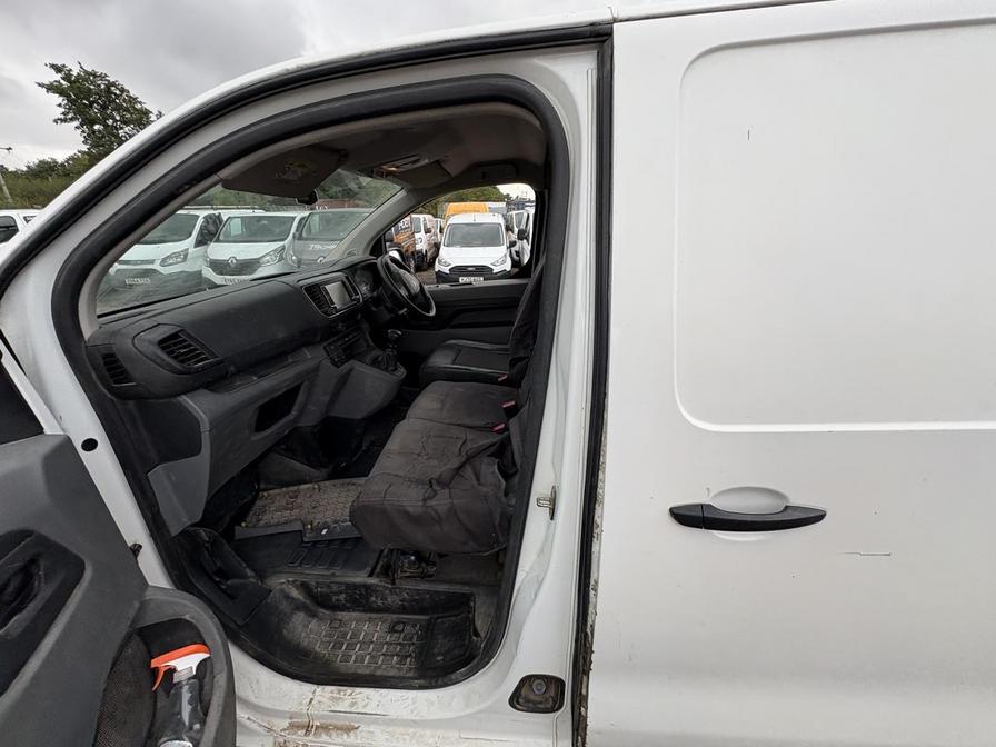 Used Peugeot Expert 2017 for sale - 76169261: Photo 2