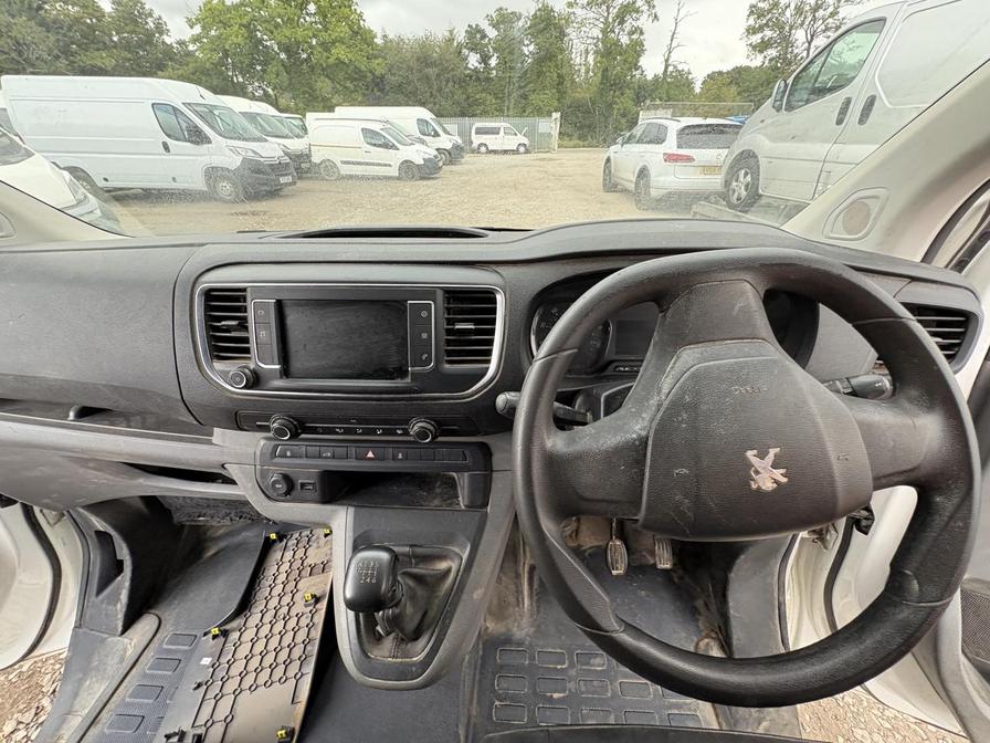 Used Peugeot Expert 2017 for sale - 76169261: Photo 21