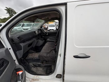 Used Peugeot Expert 2017 for sale - 76169261: Photo