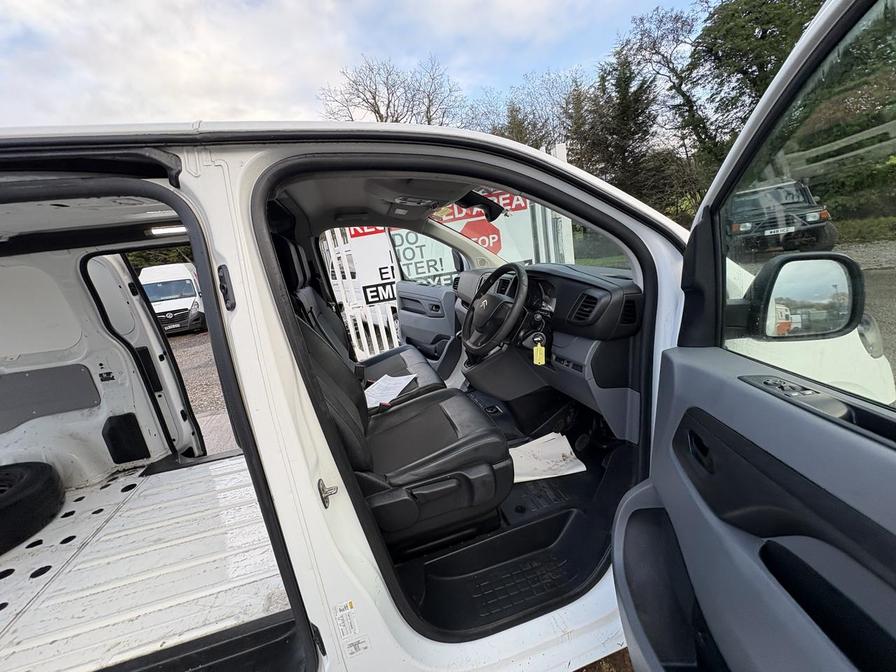 Used Citroen Dispatch 2019 for sale - 76856647: Photo 14