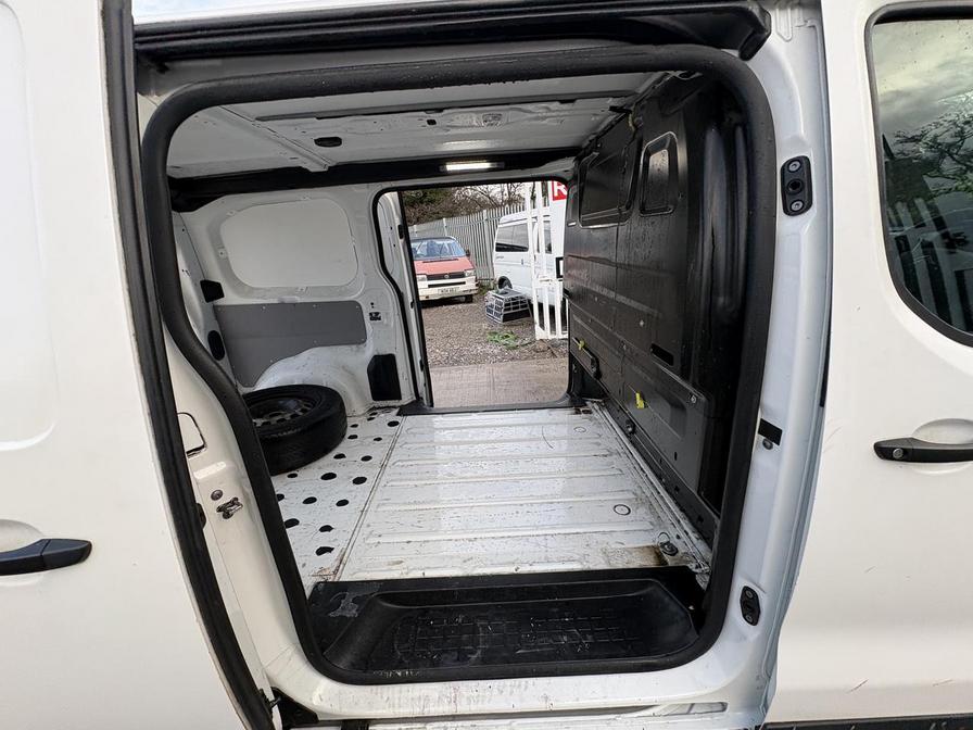 Used Citroen Dispatch 2019 for sale - 76856647: Photo 16
