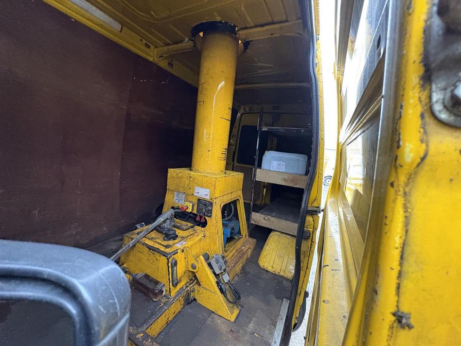 Used Iveco Daily 2001 for sale - 76587382: Photo 11