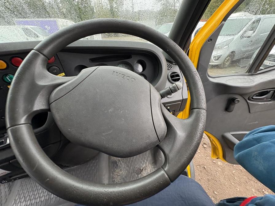 Used Iveco Daily 2001 for sale - 76587382: Photo 17