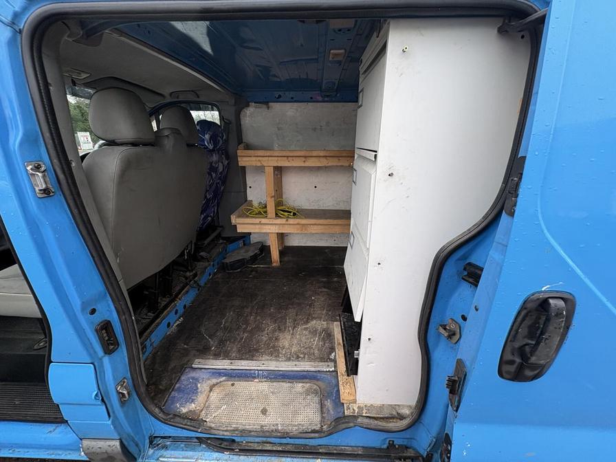 Used Vauxhall Vivaro 2010 for sale - 77514143: Photo 14