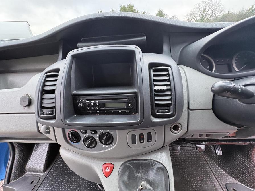 Used Vauxhall Vivaro 2010 for sale - 77514143: Photo 17