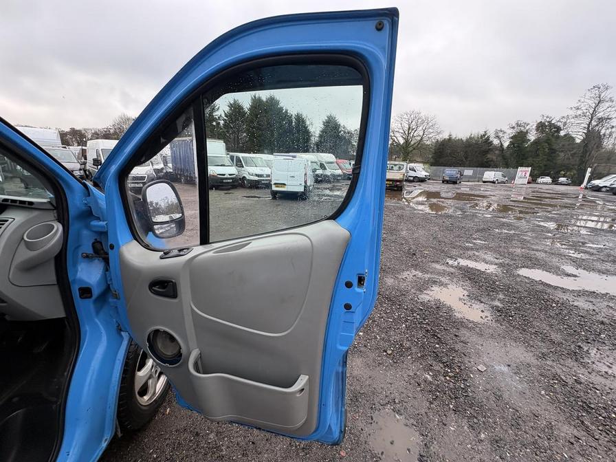 Used Vauxhall Vivaro 2010 for sale - 77514143: Photo 21