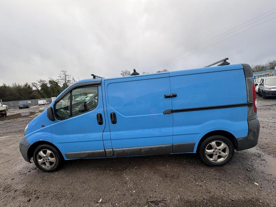 Used Vauxhall Vivaro 2010 for sale - 77514143: Photo 3