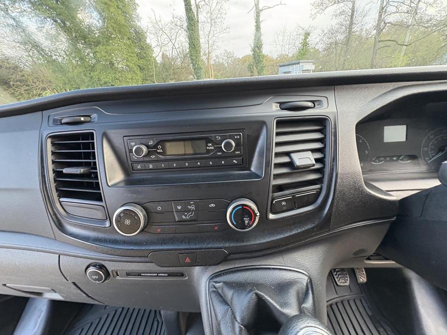 Used Ford Transit Custom 2018 for sale - 76636187: Photo 11