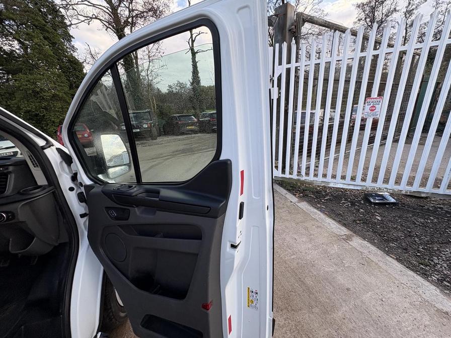 Used Ford Transit Custom 2018 for sale - 76636187: Photo 19