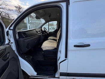 Used Ford Transit Custom 2018 for sale - 76636187: Photo