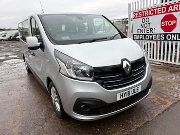 Used Renault Trafic 2018 for sale - 77293910: Photo