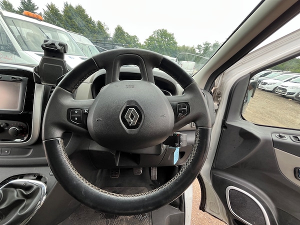 Used Renault Trafic 2018 for sale - 74922601: Photo 11