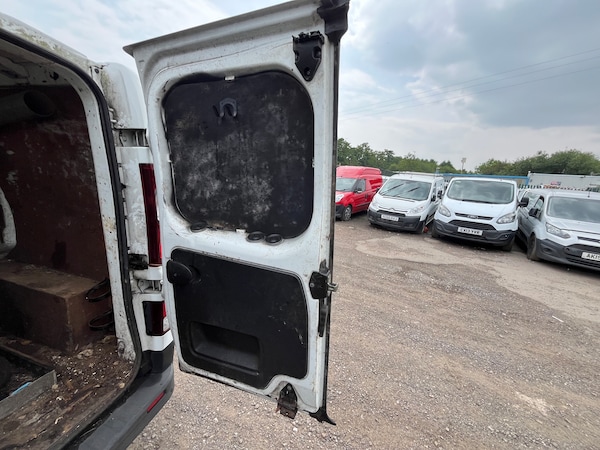 Used Renault Trafic 2018 for sale - 74922601: Photo 18