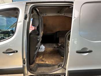 Used Peugeot Partner 2016 for sale - 74587198: Photo