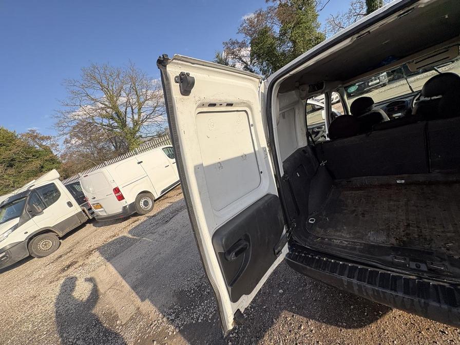 Used Vauxhall Combo 2007 for sale - 77932952: Photo 12